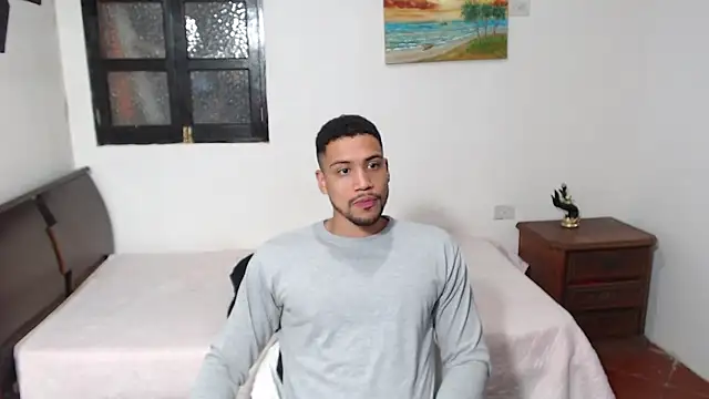 Jhors  Collens online show from September 19, 2025, 5:33 am