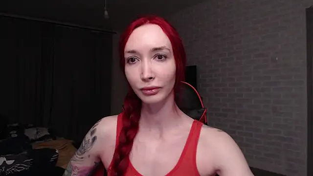Snapshot of Roxy_Silver chatting on May 24, 2026, 8:31 pm Roxy Silver online show from May 24, 2026, 8:31 pm