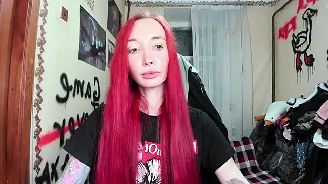 Roxy Silver online show from January 7, 2026, 2:44 pm