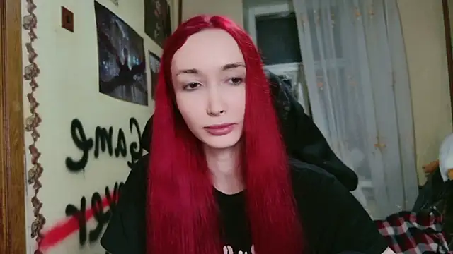 Snapshot of Roxy_Silver chatting on May 28, 2026, 9:10 pm Roxy Silver online show from May 28, 2026, 9:10 pm
