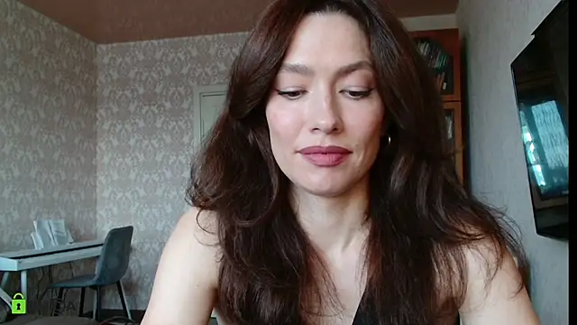 Snapshot of alicia_spicy chatting on July 24, 2026, 9:49 am alicia spicy online show from July 24, 2026, 9:49 am