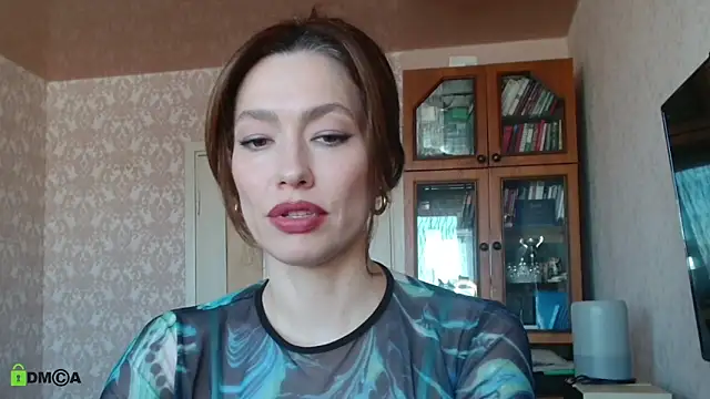 alicia spicy online show from April 11, 2026, 7:45 am