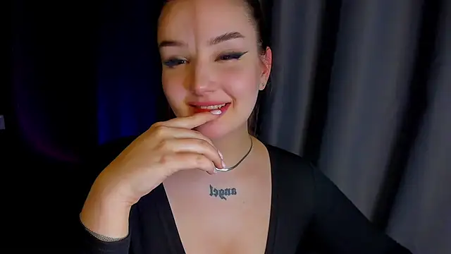 little m0use online show from February 8, 2025, 12:28 am