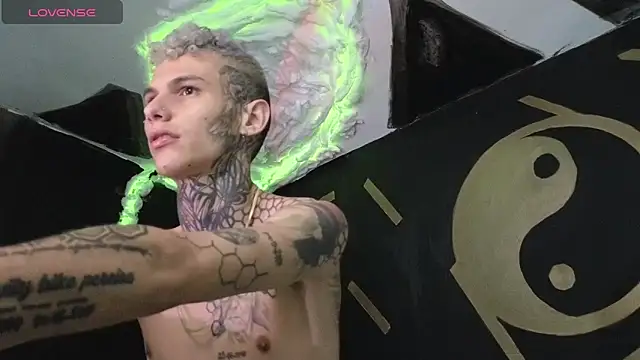 Stuart Boy  online show from March 11, 2025, 3:58 am