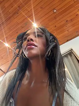 xenia golden online show from April 24, 2026, 1:13 pm