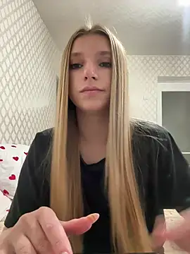 Snapshot of adel_secret chatting on June 9, 2026, 8:10 pm adel secret online show from June 9, 2026, 8:10 pm