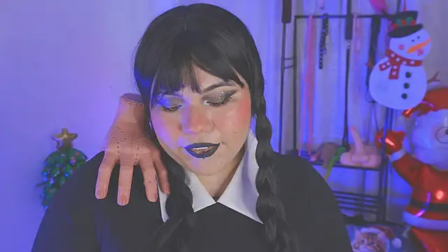 Samanta cutee online show from November 27, 2025, 8:31 pm