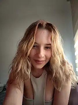 Snapshot of Sophy_Bunny chatting on December 4, 2024, 7:17 pm Sophy Bunny online show from December 4, 2024, 7:17 pm