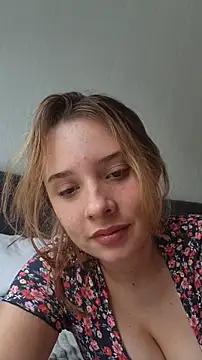 Snapshot of Sophy_Bunny chatting on November 27, 2025, 5:46 pm Sophy Bunny online show from November 27, 2025, 5:46 pm