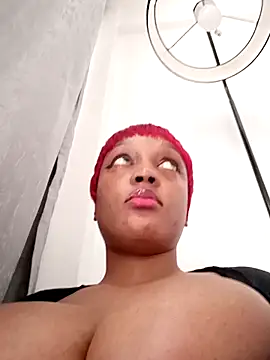 Busty Bambi online show from April 18, 2026, 8:16 am