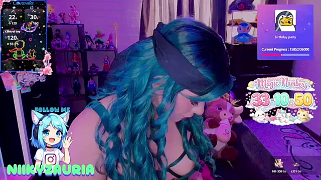 Snapshot of _niiky chatting on April 11, 2026, 12:42 pm niiky online show from April 11, 2026, 12:42 pm