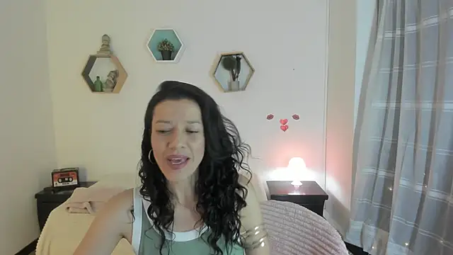Snapshot of Paloma_victory chatting on May 28, 2026, 9:43 pm Paloma victory online show from May 28, 2026, 9:43 pm