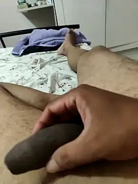 Snapshot of joejoe7 chatting on May 6, 2026, 5:39 pm joejoe7 online show from May 6, 2026, 5:39 pm