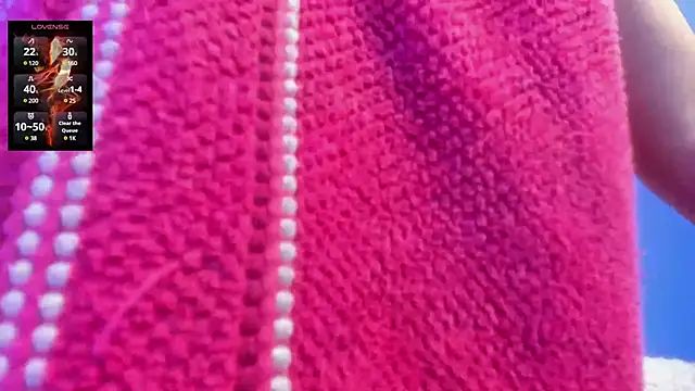 tiffani  love online show from February 26, 2025, 6:48 pm