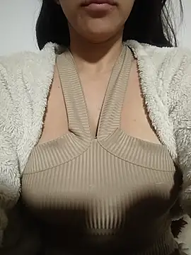 tiffani  love online show from July 16, 2026, 10:01 am