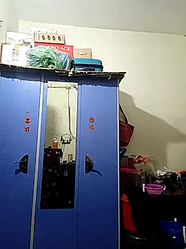 DeepakXxxR86 online show from January 13, 2026, 5:39 pm