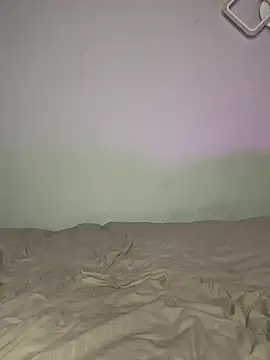 CherryCrystall online show from April 10, 2026, 5:53 pm