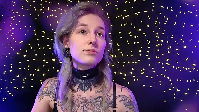 Snapshot of Littlespacemouse chatting on February 11, 2026, 2:50 pm Littlespacemouse online show from February 11, 2026, 2:50 pm