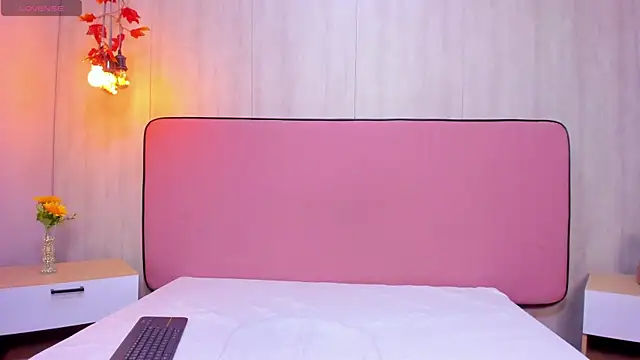 AlissonMartin online show from January 15, 2026, 12:08 pm