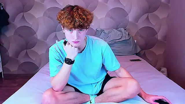 Snapshot of Ian_Flor chatting on December 5, 2025, 12:37 pm Ian Flor online show from December 5, 2025, 12:37 pm