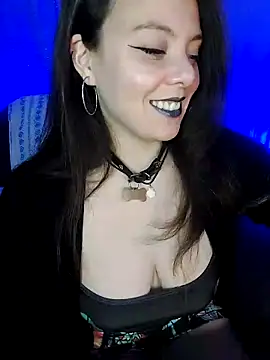 Snapshot of Kimiechanuwu chatting on February 5, 2026, 5:20 pm Kimiechanuwu online show from February 5, 2026, 5:20 pm