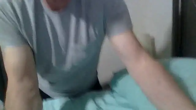 Snapshot of pjkrun66 chatting on November 25, 2025, 11:32 am pjkrun66 online show from November 25, 2025, 11:32 am