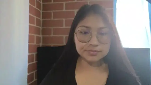 Snapshot of Caroll_Luna chatting on March 22, 2025, 8:48 pm Caroll Luna online show from March 22, 2025, 8:48 pm