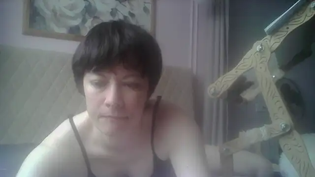 SunElizabeth online show from May 11, 2026, 5:42 am
