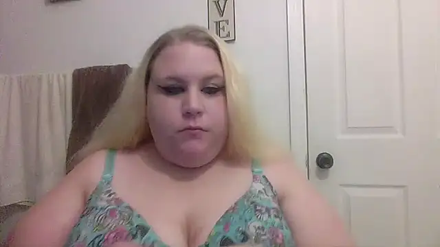Tabbycat27 online show from September 20, 2025, 1:49 pm