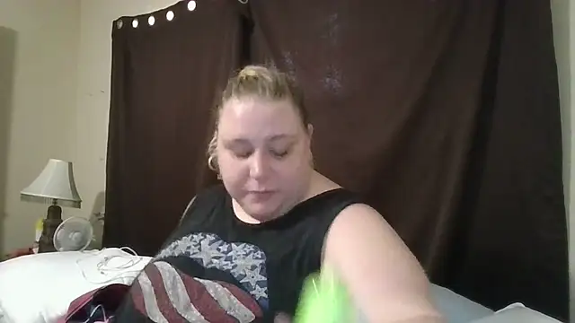 Tabbycat27 online show from October 5, 2025, 7:15 pm