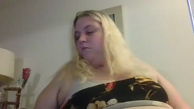 Tabbycat27 online show from September 25, 2025, 10:49 pm