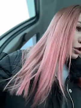 Snapshot of LavenderHot chatting on February 6, 2026, 2:18 am LavenderHot online show from February 6, 2026, 2:18 am