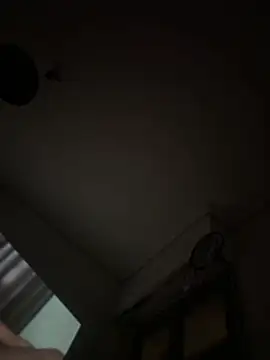 Snapshot of EnricoGio chatting on February 12, 2026, 5:18 am EnricoGio online show from February 12, 2026, 5:18 am