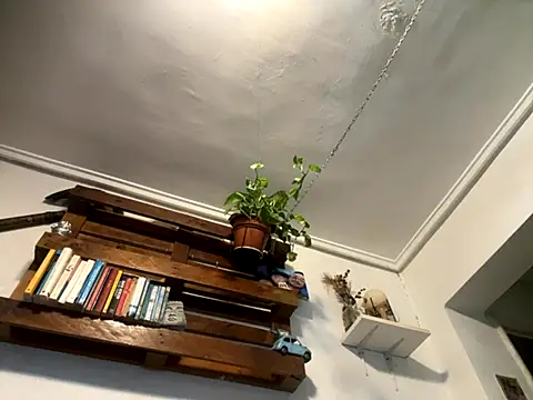 Snapshot of EnricoGio chatting on September 28, 2025, 6:04 pm EnricoGio online show from September 28, 2025, 6:04 pm