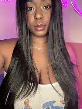 latinababyy online show from March 12, 2026, 11:09 pm