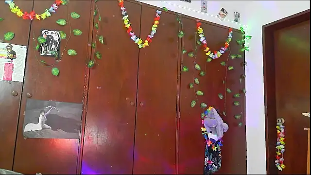  jessica rabbit online show from February 4, 2026, 3:29 pm