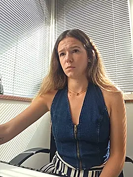 lucie mehott online show from June 30, 2026, 8:14 am