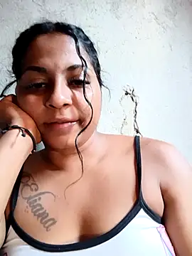 Giselabrunette25 online show from October 12, 2025, 8:21 pm