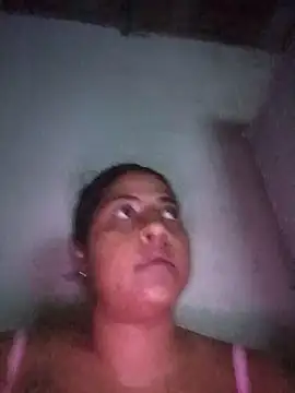 Giselabrunette25 online show from February 5, 2026, 11:44 pm