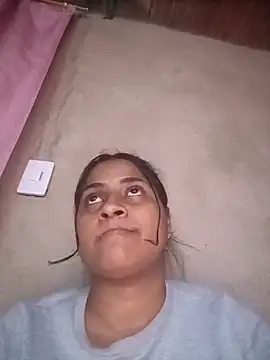 Giselabrunette25 online show from February 11, 2026, 10:20 pm