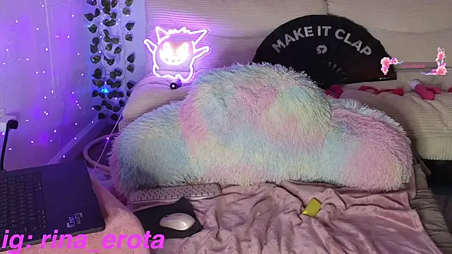 yummyrina online show from April 9, 2026, 8:48 pm