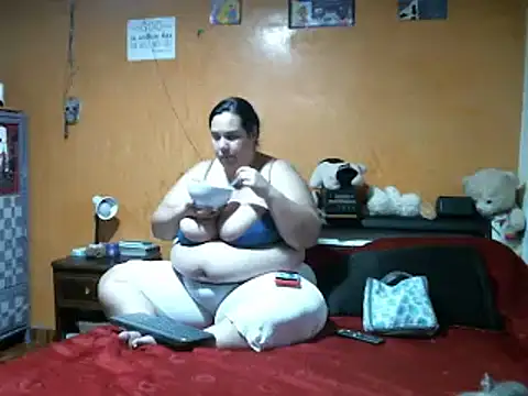 Snapshot of Dorothy_BigBoobs chatting on February 21, 2025, 7:43 pm Dorothy BigBoobs online show from February 21, 2025, 7:43 pm