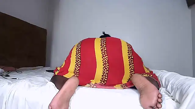 shoshortyy online show from November 29, 2025, 1:39 am