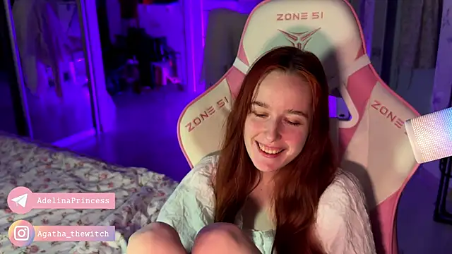 Snapshot of pearl_princess_ chatting on February 7, 2025, 12:20 am pearl princess online show from February 7, 2025, 12:20 am