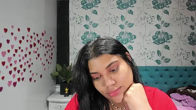 LindaBreeS online show from March 4, 2025, 5:03 pm