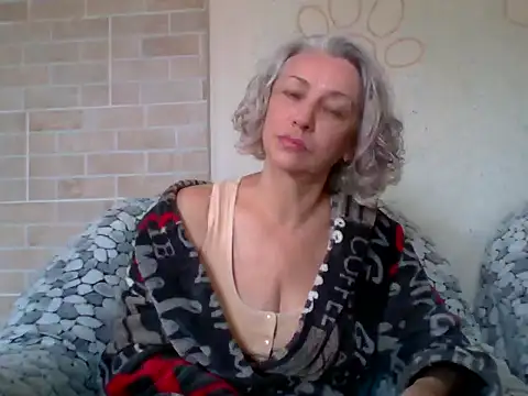 Snapshot of Lorie_Carrie chatting on May 30, 2026, 7:47 am Lorie Carrie online show from May 30, 2026, 7:47 am