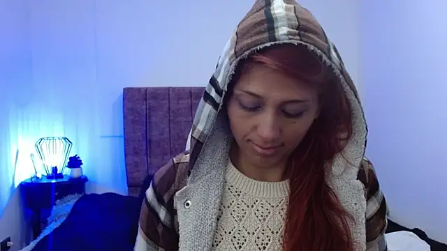 elena detroya online show from March 7, 2025, 12:34 pm