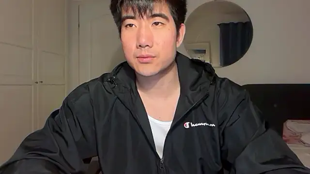 jungcock3210 online show from January 14, 2026, 6:11 pm