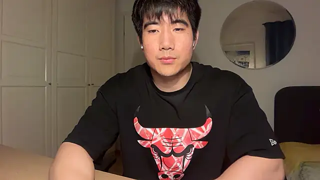 Snapshot of jungcock3210 chatting on January 18, 2026, 3:48 pm jungcock3210 online show from January 18, 2026, 3:48 pm