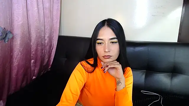 Annerainhoot online show from December 1, 2025, 2:23 am